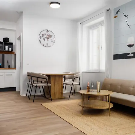 Wohlfuehloase In Braunau, Stadtzentrum, Netflix Daire Braunau am Inn